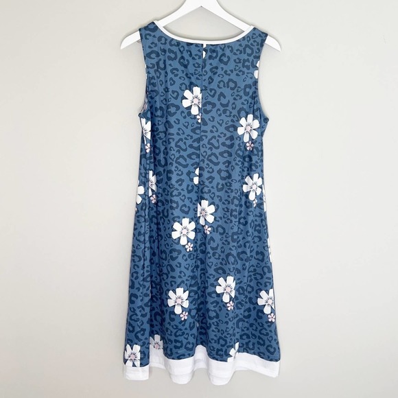 NWT Noracora Floral Print Dress (Size M) - Picture 2 of 7